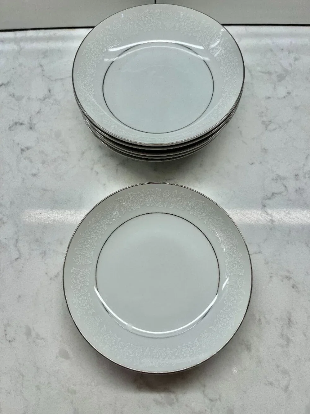 (6) Crown Victoria Fine China, LOVELACE Fruit/Dessert Bowls